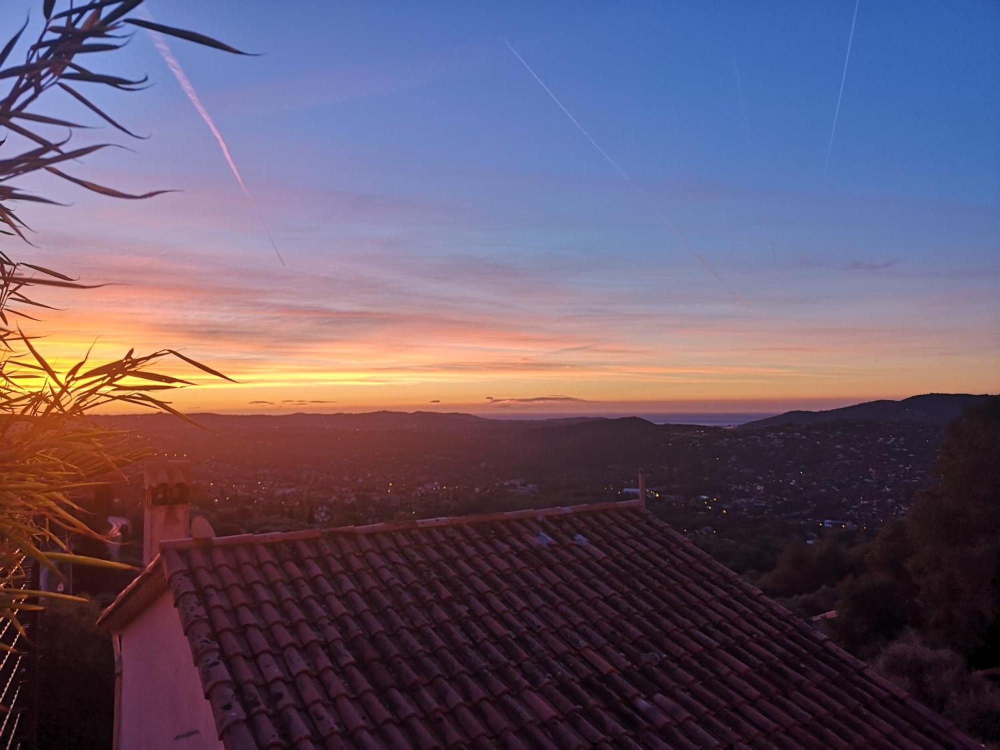 Vue Mer, Au Calme, Avec Jardin ! Spéracèdes Dış mekan fotoğraf